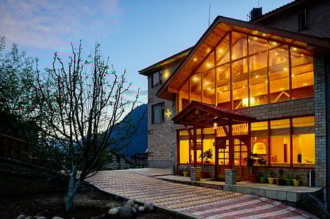 Clarks Inn Suites, Manali 
